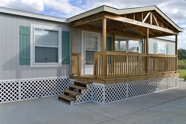 Photo - 5323 Green Ln Unidad A