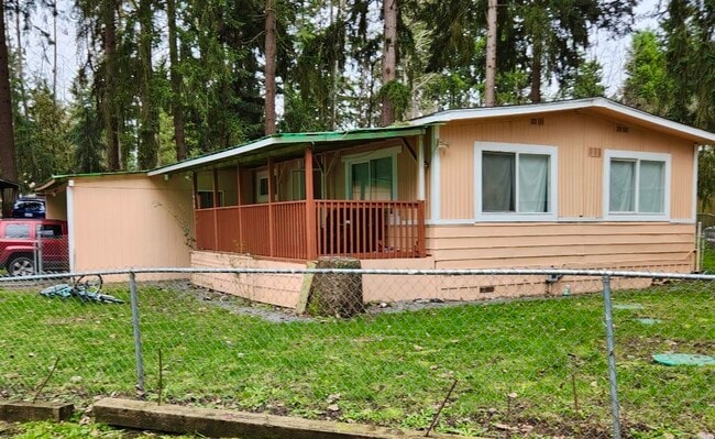 Building Photo - 11409 205th Ave E