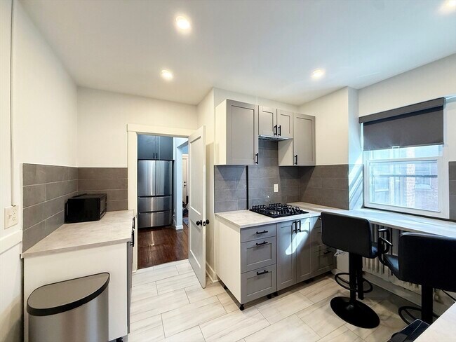 Photo - 108 Washington St Unit 8