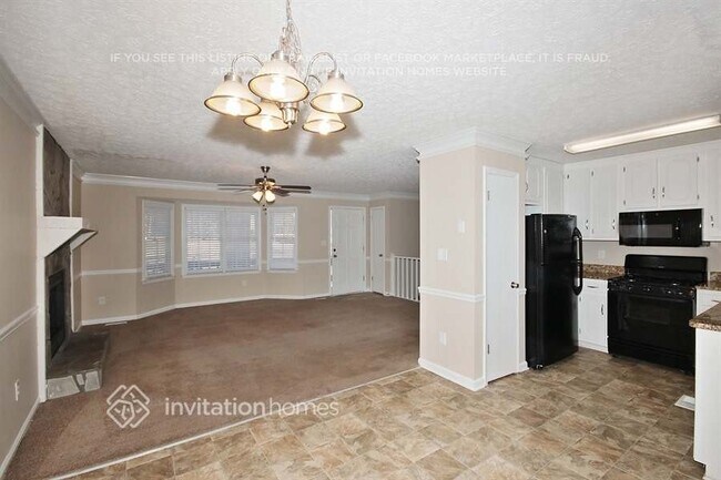 Photo - 166 Bluebird Dr