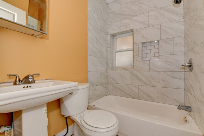 Photo - 30 Sheffield St Unit # 1