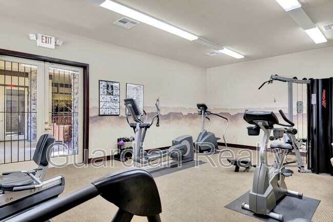 8250 N Grand Canyon Dr Unit 2167