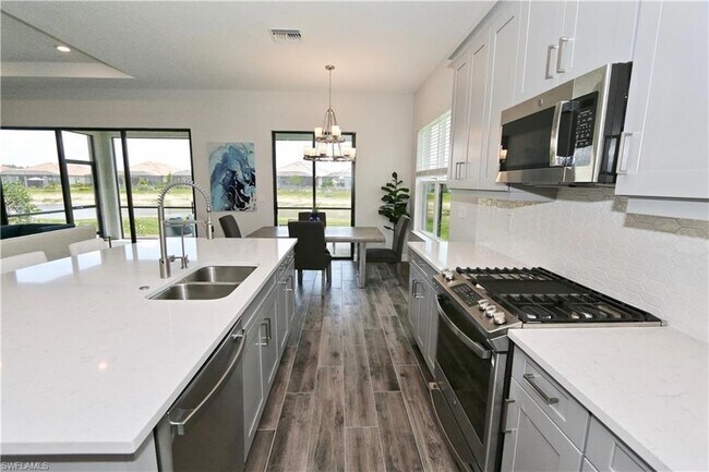 Photo - 8428 Rosa Ct