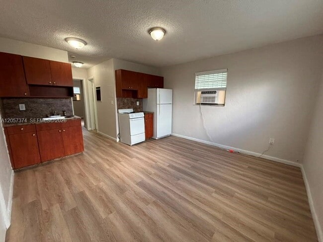 Photo - 14140 NW 24th Ct Unit 104