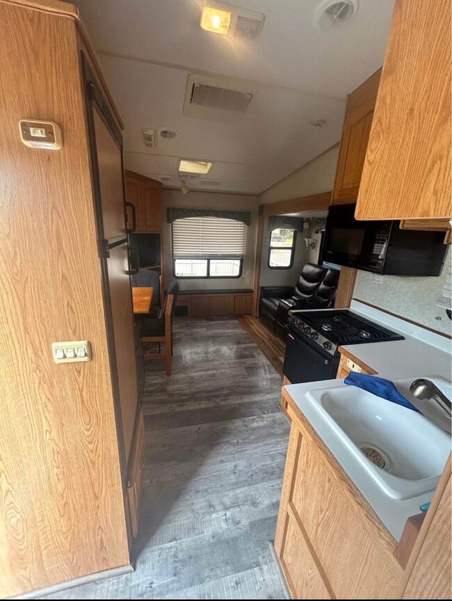 Photo - 6550 Miramar Ave