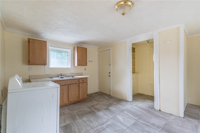 Photo - 42 Wilcox St