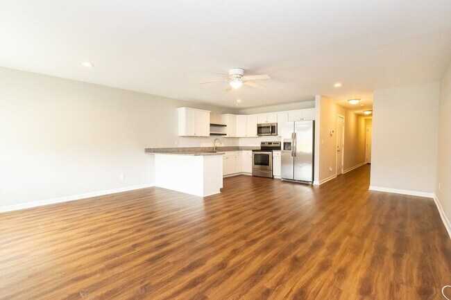 2106 Duncan Ave