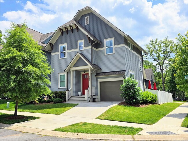 Building Photo - 5210 Kelly St