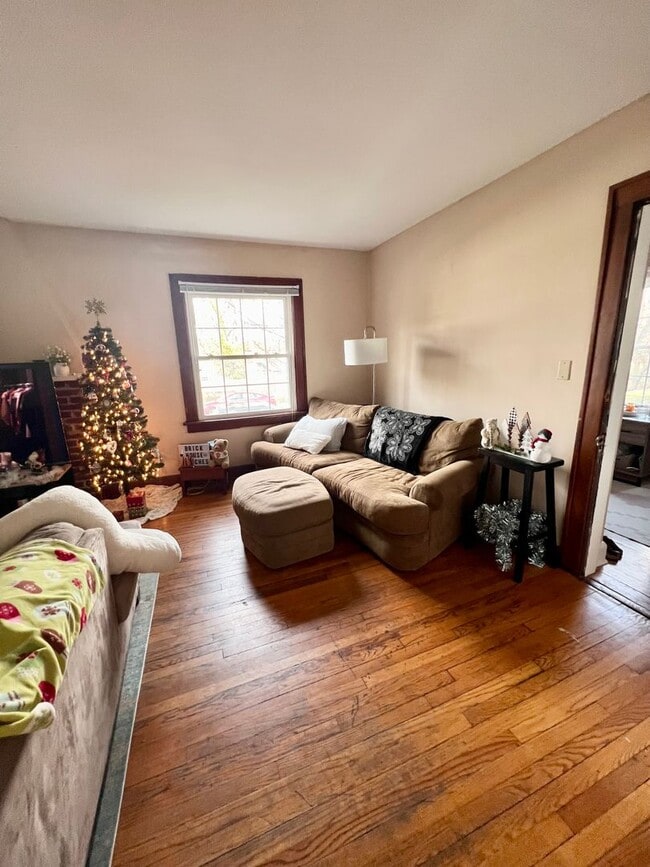 Photo - 1302 E Hunter Ave