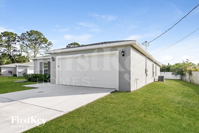 Photo - 3959 SW Halcomb St