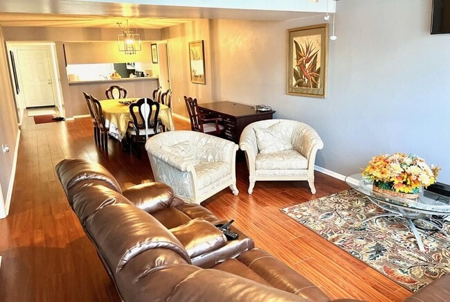 Photo - 3500 Whitehall Dr Unit 202