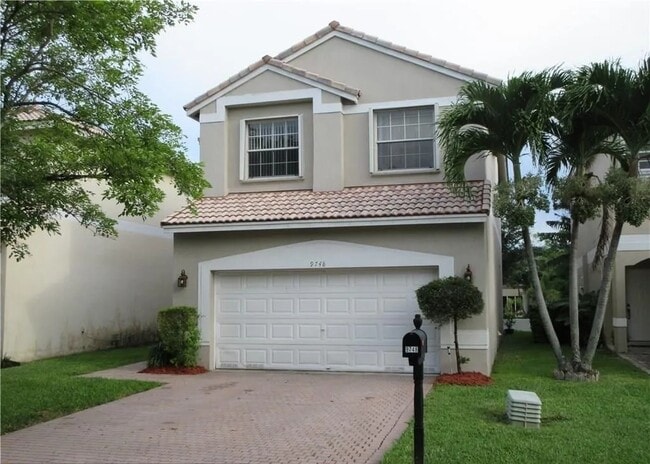 Building Photo - 9748 NW 1st Mnr