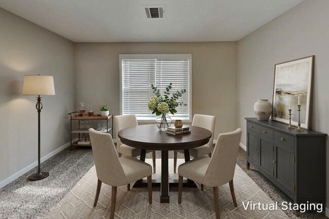 1013 Vineyard Walk