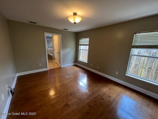 Photo - 2576 Southover Dr NE