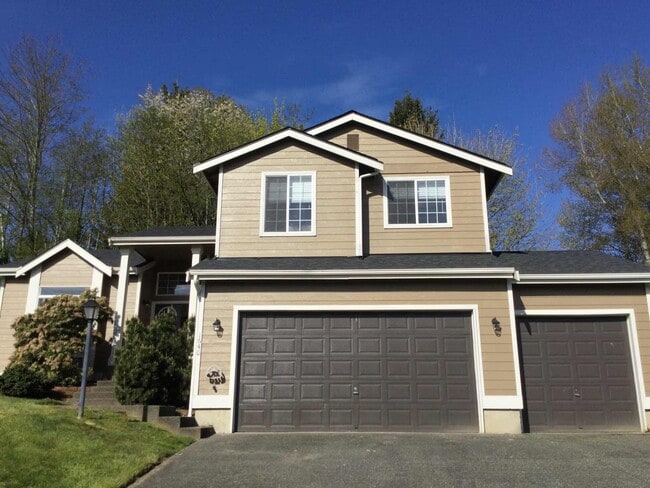 Building Photo - 1640 24th Street Pl SE