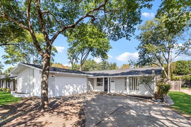 Photo - 912 Warfield Way