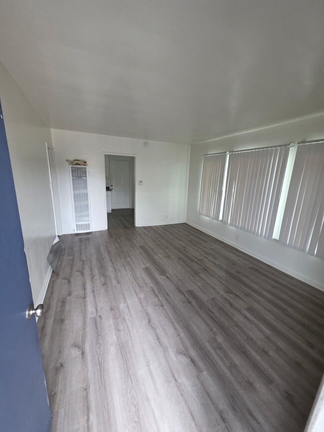 2760 E. 57th St.