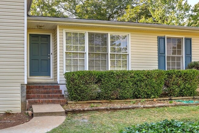 Photo - 2640 Tritt Ln
