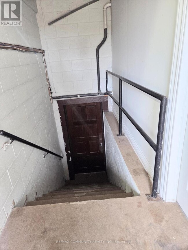 Photo - 81 Oxford St