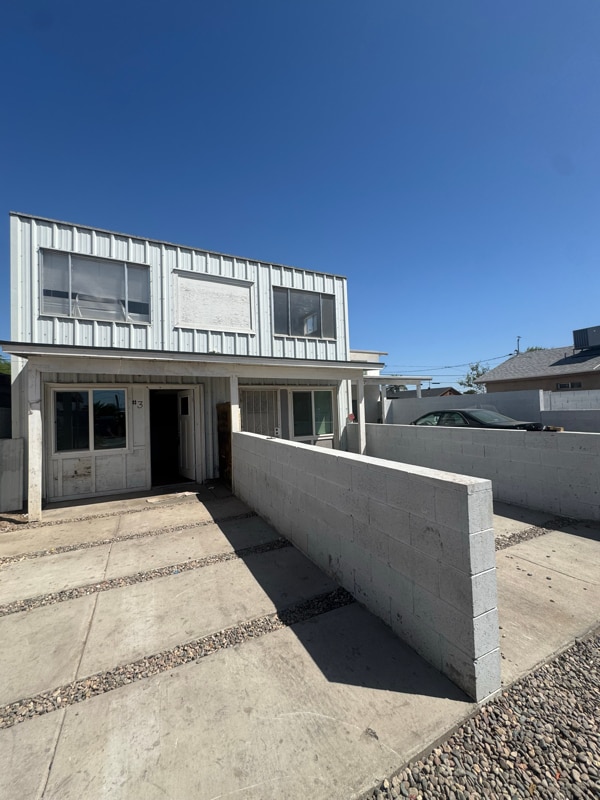 Building Photo - 2806 W Melvin St Rental