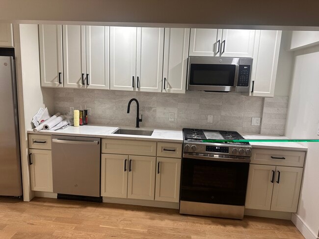 Photo - 77A Somers St