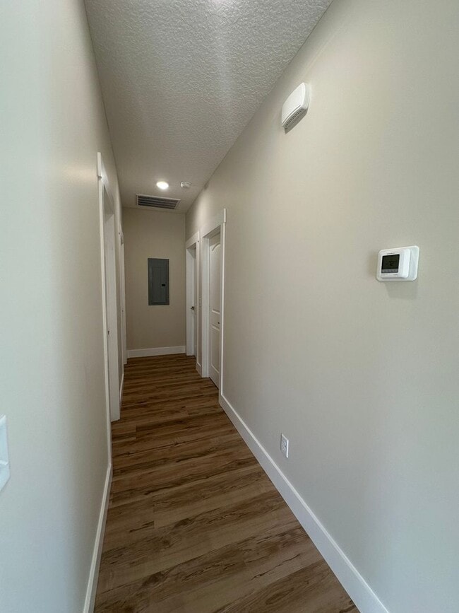 Photo - 3 Bed 2 Bath House