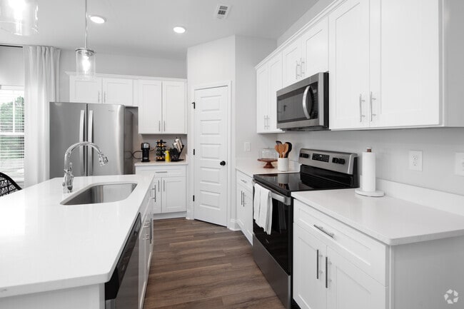 3BR, 2.5BA - Old Hickory - 1,729-1743SF - Kitchen