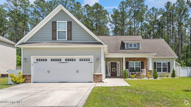 Building Photo - 226 Wood House Dr