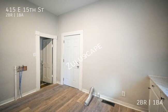 Photo - 415 E 15th St