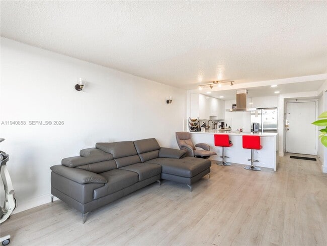 Photo - 1825 W 44th Pl Unit 1205