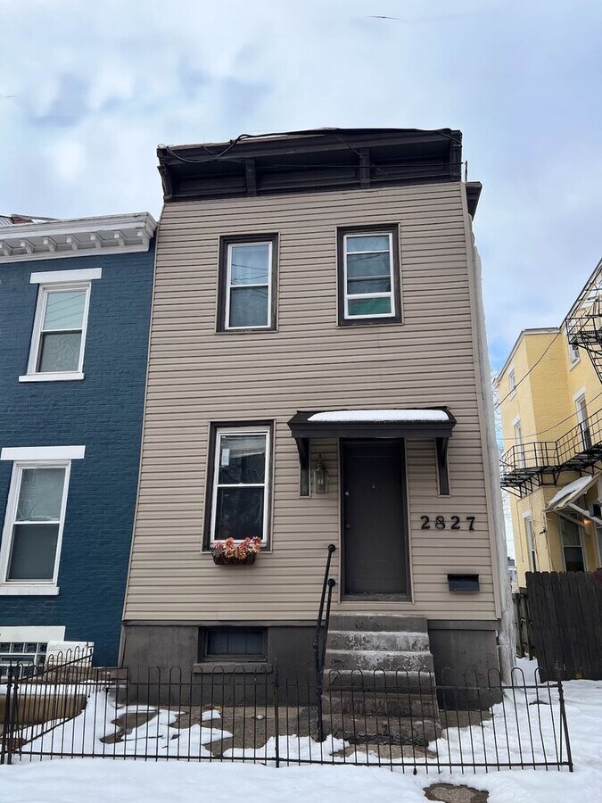 Photo - 2827 Glendora Ave