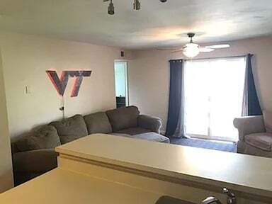 Photo - 1400 Seneca Dr House