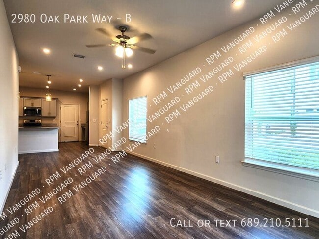 Photo - 2980 Oak Park Way