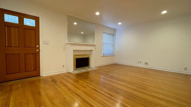 Photo - 3BD/2BA Single-Family Home with Attached Garage, Hardwood Floors, Washer/Dryer Included - Pets We...