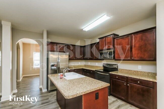 Photo - 179 Spring Forrest Ln
