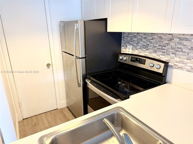 Photo - 1000 SE 15th St Unit 203