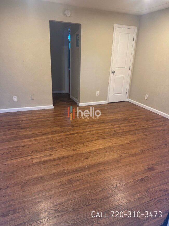 Building Photo - 1435 Otis St Unit 1435-3