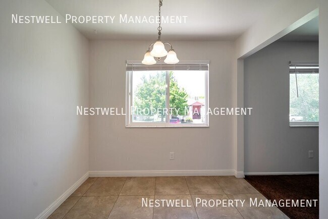 Photo - 8455 S Westridge St