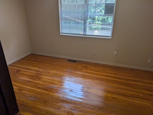 Photo - 2816 E 10th St