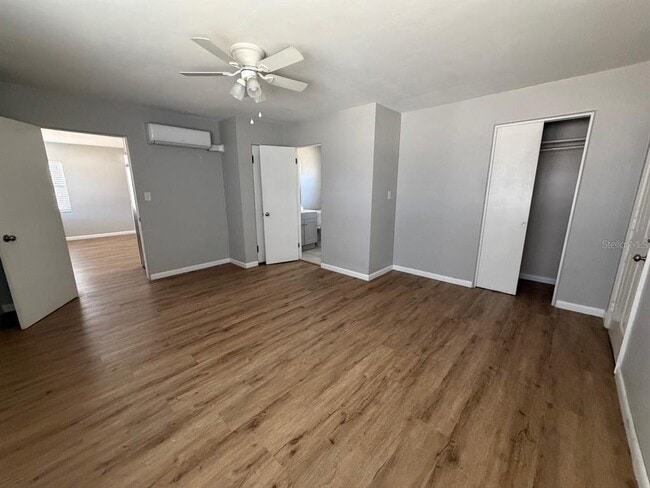 Photo - 1557 S Clara Ave