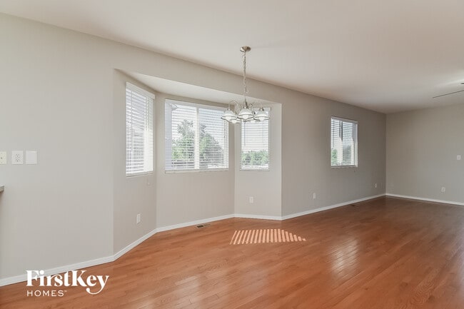 Photo - 5322 Bradley Cir