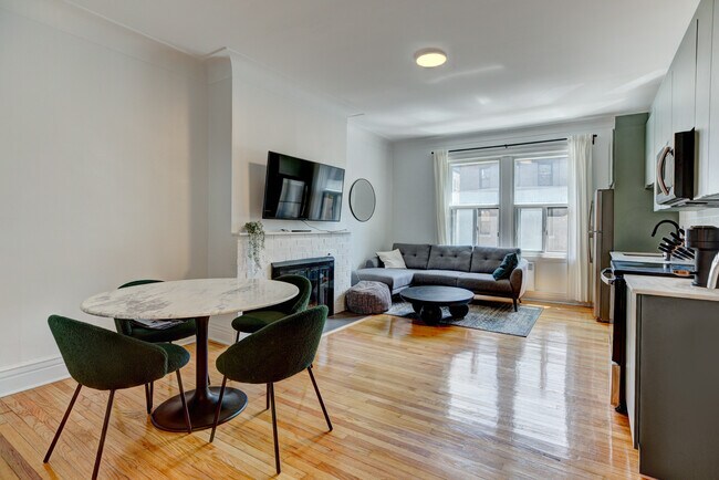 Photo - 1575 Summerhill