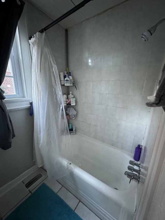 Photo - The Dixie Unit 1819 Greene