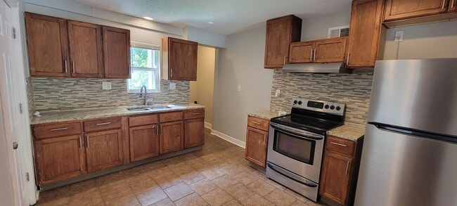 Photo - 2 bedrooms 1 bath renovated ready for move in