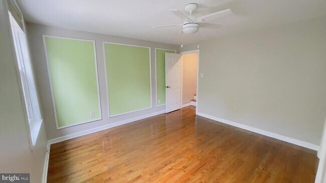 Photo - 719 N Uber St