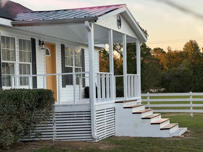 Photo - 12408 FM 1650