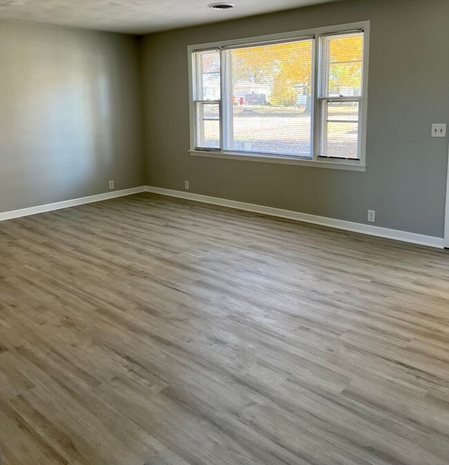 Photo - Updated 3 Bedroom, 1.5 Bath Home with Fenced Yard & Attached Garage!
