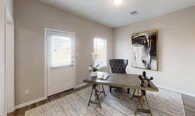 Photo - 5609 Mina Way