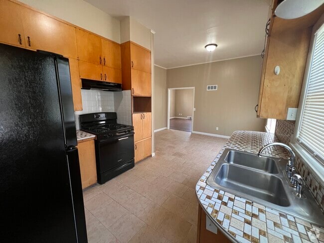 Building Photo - 3908 Adams St Rental