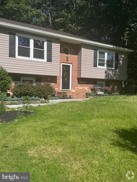 Building Photo - 704 Candle Ridge Ct Rental